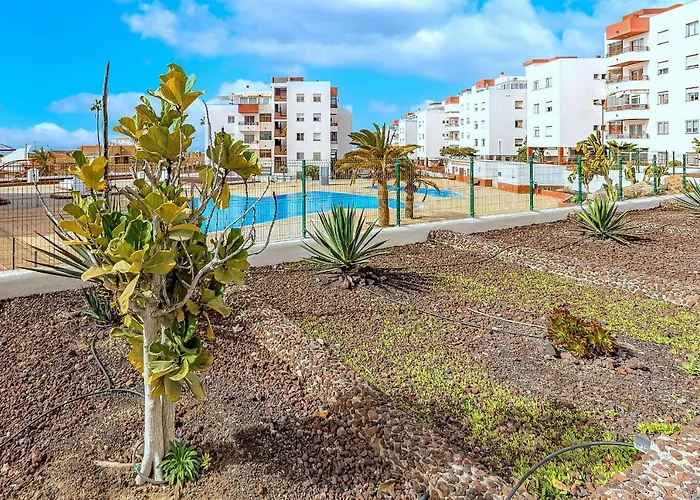 Luxury 3 Bedroom Perla Del Mar