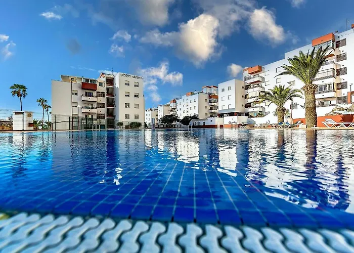 Luxury 3 Bedroom Perla Del Mar